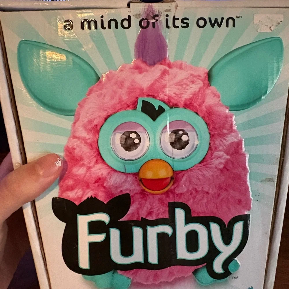 Hasbro Furby Red and Blue Interactive Toy - Picture 2 of 11